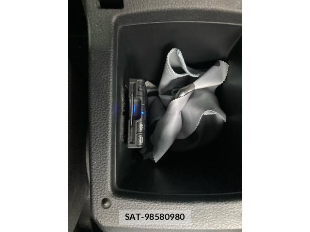 VolksWagen GOLF 2013-06 8884608-18