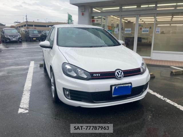 VolksWagen GOLF 2011-06 1415569-0