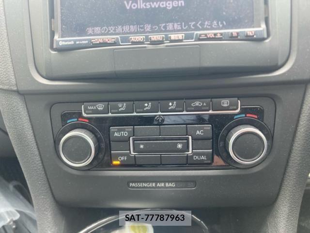 VolksWagen GOLF 2011-06 1415569-12