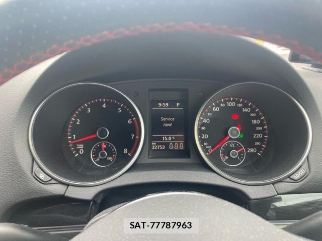 VolksWagen GOLF 2011-06 1415569-14