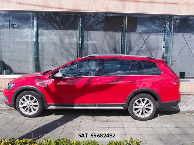 VolksWagen GOLF ALLTRACK 2017-03 4395819-17