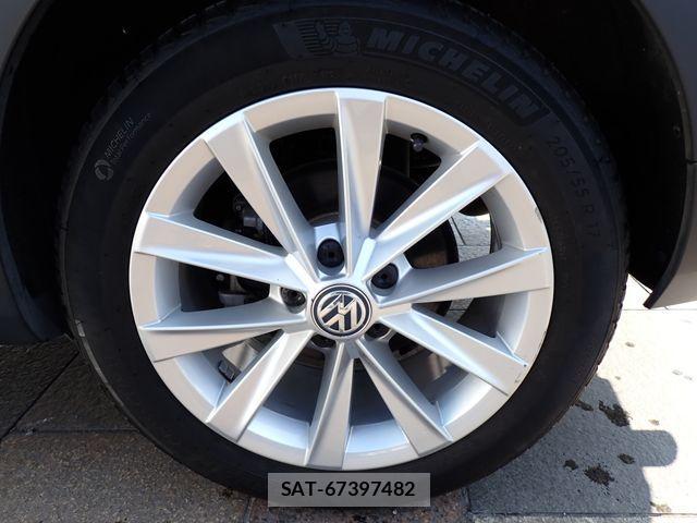 VolksWagen GOLF ALLTRACK 2017-05 4604481-23