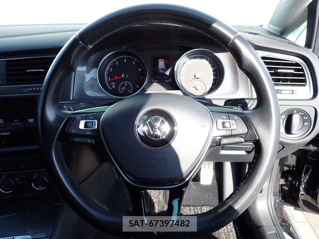 VolksWagen GOLF ALLTRACK 2017-05 4604481-26