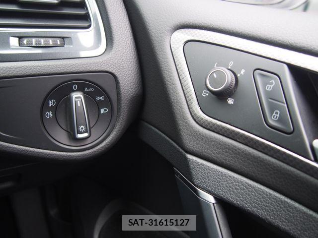 VolksWagen GOLF ALLTRACK 2019-09 6528042-13