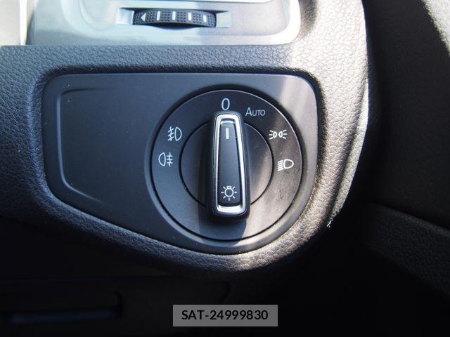 VolksWagen GOLF ALLTRACK 2016-04 6818013-13