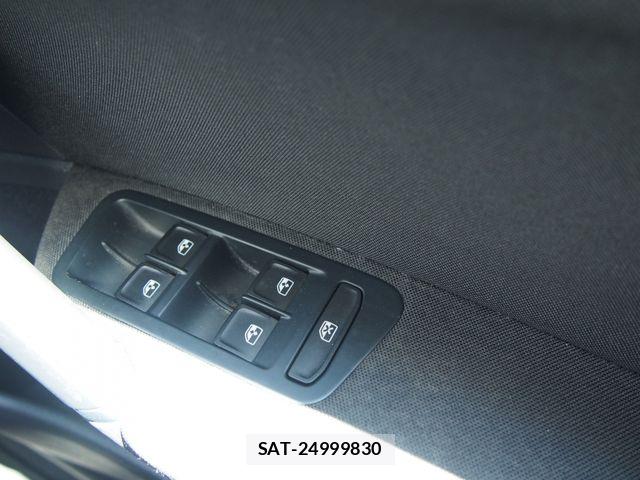 VolksWagen GOLF ALLTRACK 2016-04 6818013-14