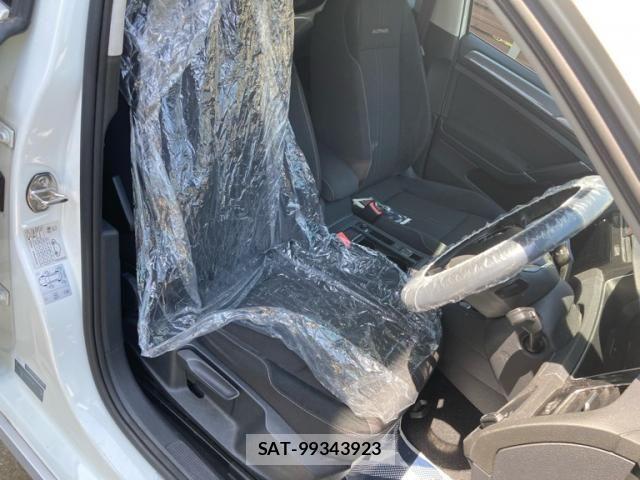 VolksWagen GOLF ALLTRACK 2017-11 6915359-14