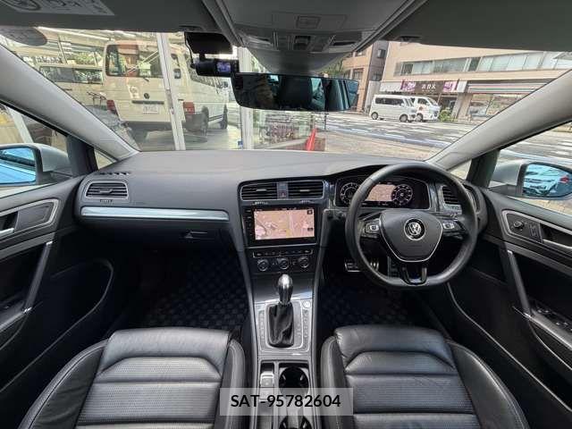 VolksWagen GOLF ALLTRACK 2018-01 7458824-18