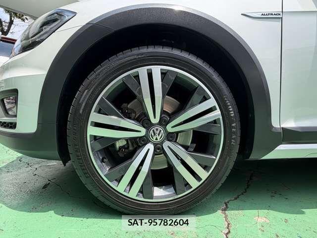 VolksWagen GOLF ALLTRACK 2018-01 7458824-5