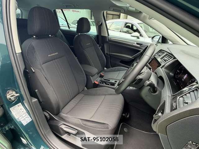 VolksWagen GOLF ALLTRACK 2018-03 7621321-17
