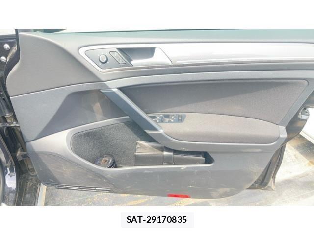 VolksWagen GOLF ALLTRACK 2016-08 7880473-10