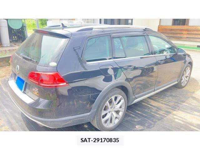 VolksWagen GOLF ALLTRACK 2016-08 7880473-3