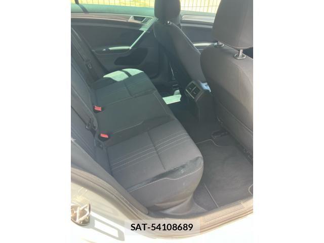 VolksWagen GOLF ALLTRACK 2016-02 7964384-15