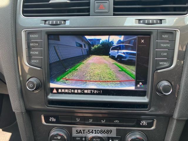 VolksWagen GOLF ALLTRACK 2016-02 7964384-20