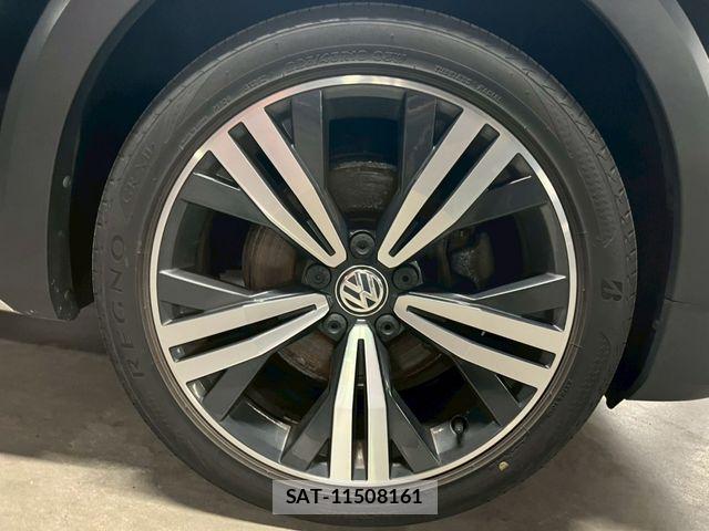 VolksWagen GOLF ALLTRACK 2019-06 7981566-19