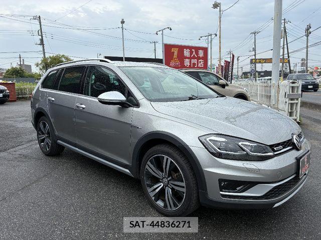 VolksWagen GOLF ALLTRACK 2017-05 8039172-21