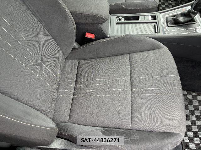 VolksWagen GOLF ALLTRACK 2017-05 8039172-28