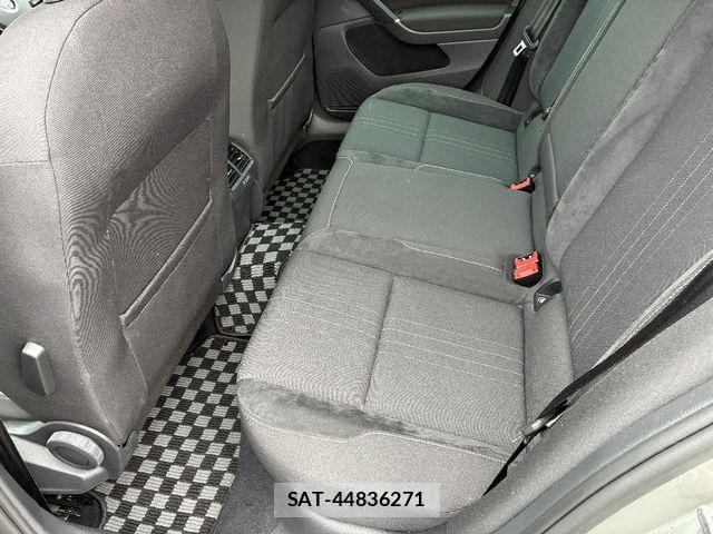 VolksWagen GOLF ALLTRACK 2017-05 8039172-7