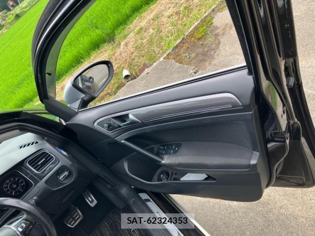 VolksWagen GOLF ALLTRACK 2018-11 8132989-17