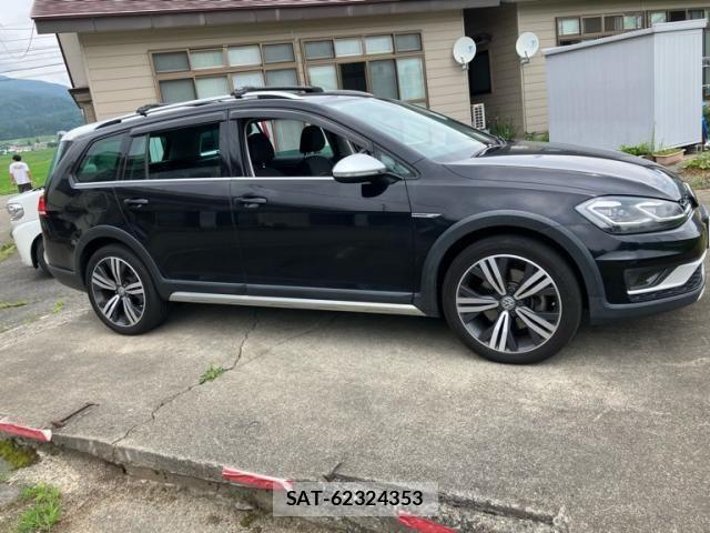 VolksWagen GOLF ALLTRACK 2018-11 8132989-2