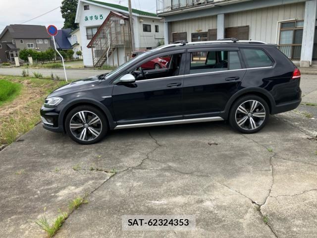VolksWagen GOLF ALLTRACK 2018-11 8132989-3