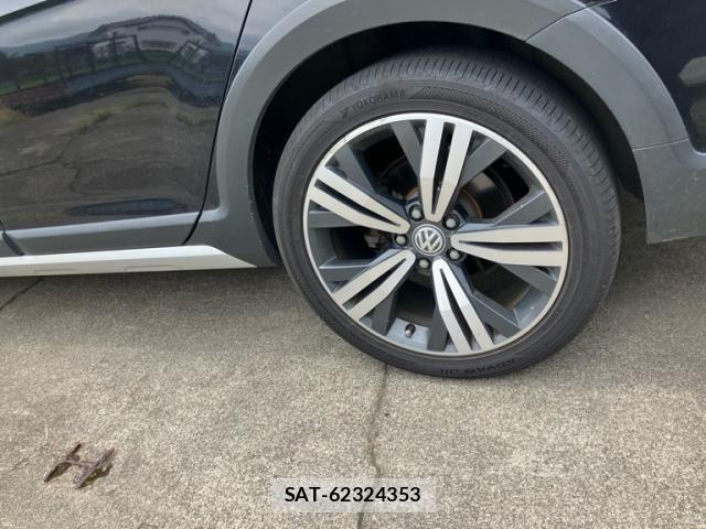 VolksWagen GOLF ALLTRACK 2018-11 8132989-8
