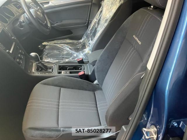VolksWagen GOLF ALLTRACK 2016-09 8132984-11