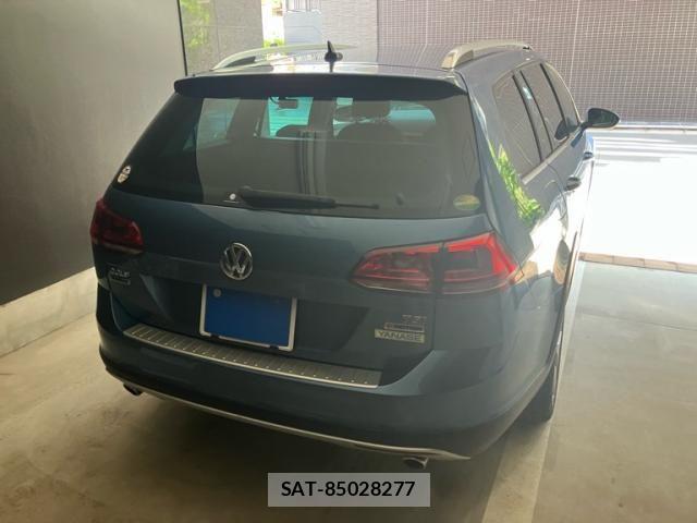 VolksWagen GOLF ALLTRACK 2016-09 8132984-3