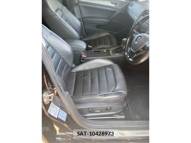 VolksWagen GOLF ALLTRACK 2015-08 8132988-8