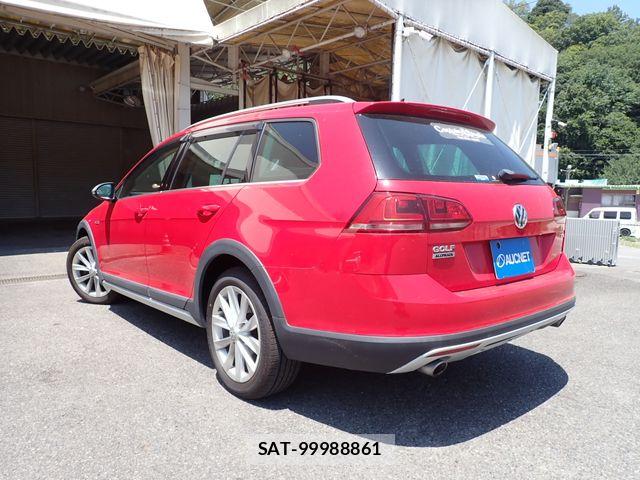 VolksWagen GOLF ALLTRACK 2015-10 8211009-2