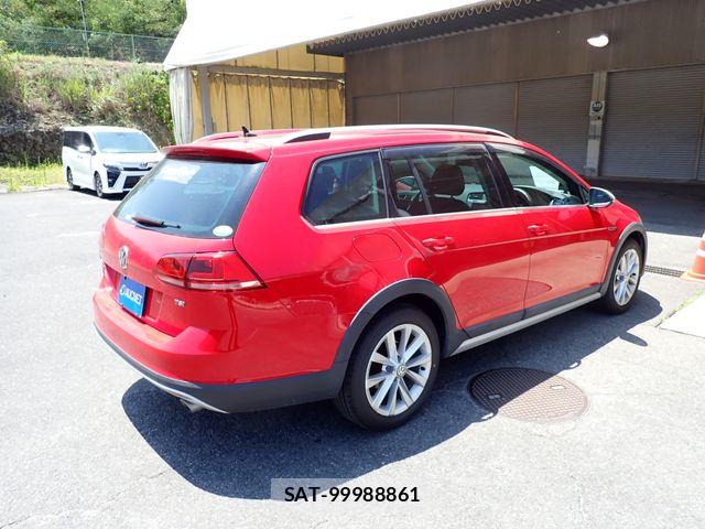 VolksWagen GOLF ALLTRACK 2015-10 8211009-6