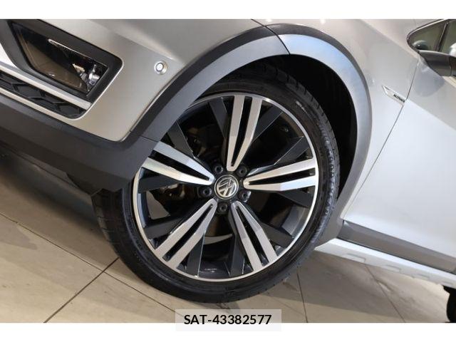VolksWagen GOLF ALLTRACK 2019-08 8338504-7