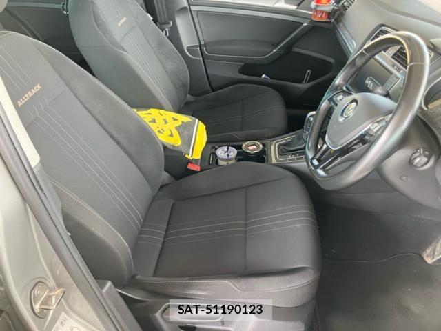 VolksWagen GOLF ALLTRACK 2016-06 8458769-15