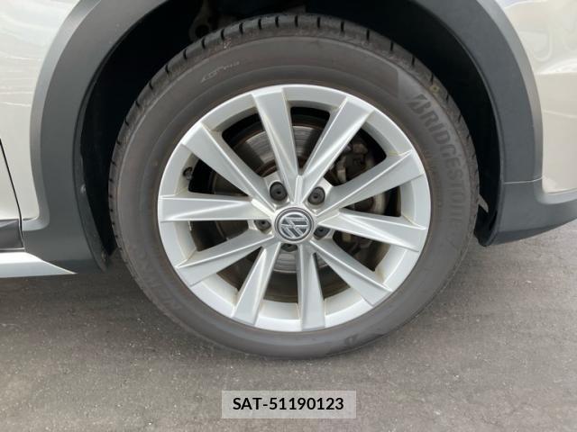 VolksWagen GOLF ALLTRACK 2016-06 8458769-29