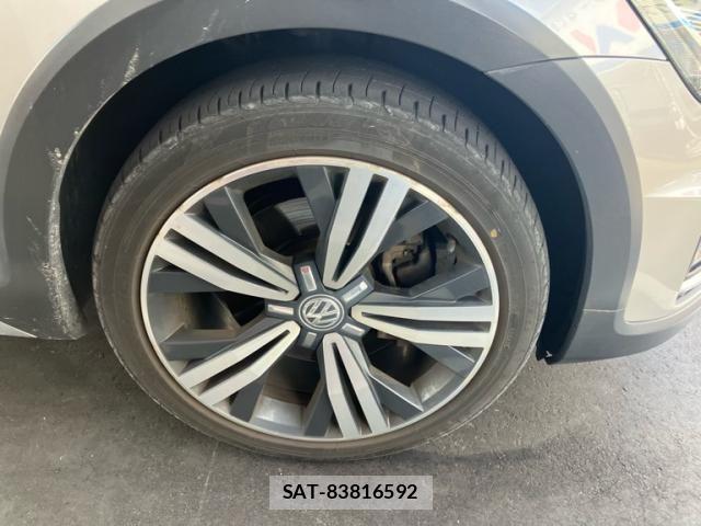 VolksWagen GOLF ALLTRACK 2017-09 8662405-10