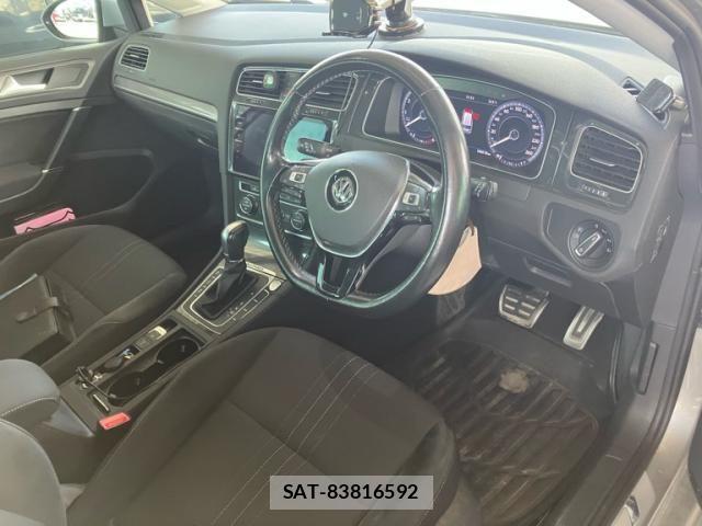 VolksWagen GOLF ALLTRACK 2017-09 8662405-14