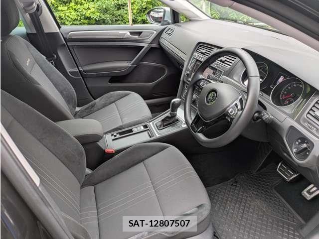 VolksWagen GOLF ALLTRACK 2017-02 8832493-11