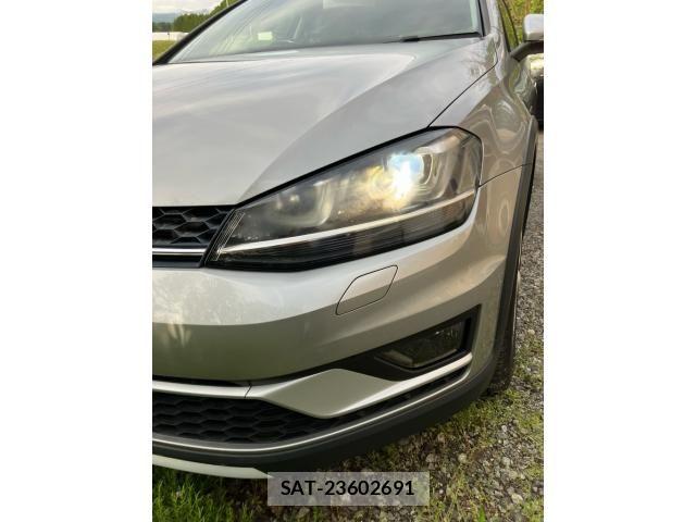 VolksWagen GOLF ALLTRACK 2016-03 8884612-10