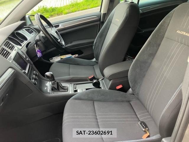 VolksWagen GOLF ALLTRACK 2016-03 8884612-14
