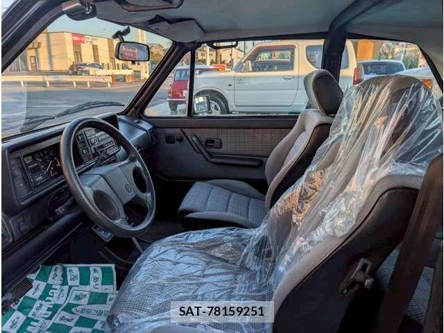 VolksWagen GOLF 1990-11 1555383-10