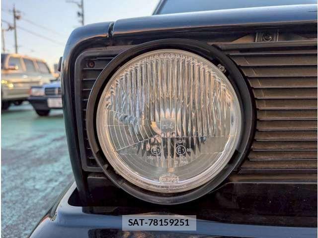 VolksWagen GOLF 1990-11 1555383-16