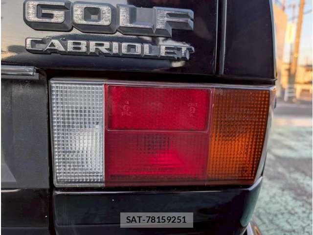 VolksWagen GOLF 1990-11 1555383-19