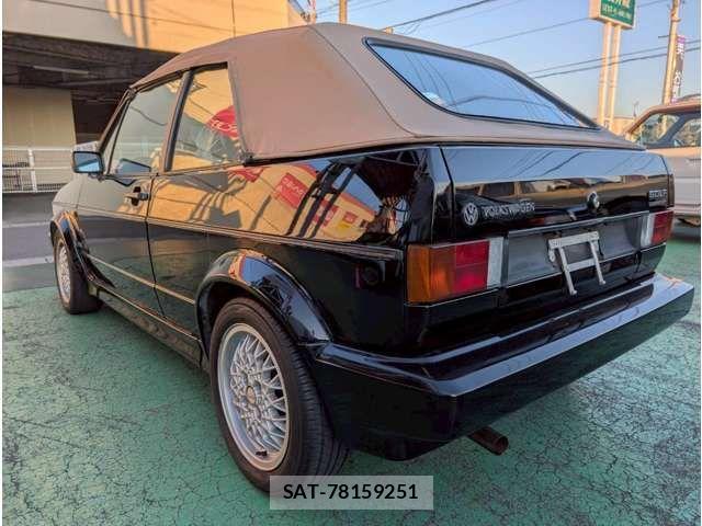 VolksWagen GOLF 1990-11 1555383-5