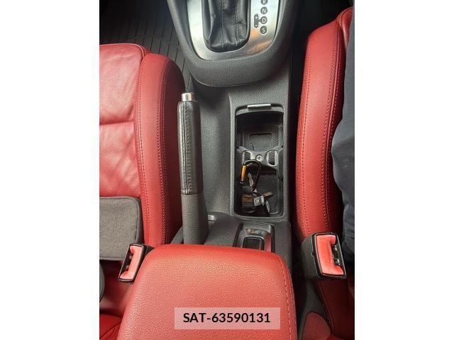VolksWagen GOLF 2012-12 8232400-11