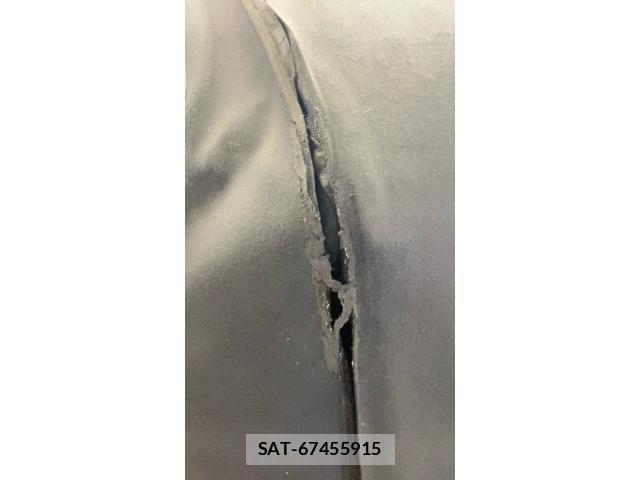 VolksWagen GOLF 2000-08 8415830-25