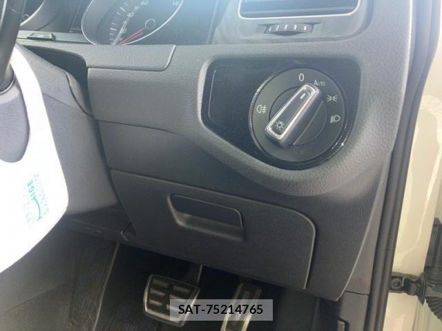 VolksWagen GOLF GTE 2016-02 7964385-20