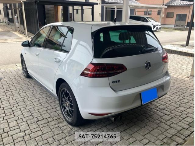 VolksWagen GOLF GTE 2016-02 7964385-2