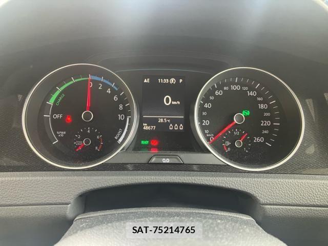 VolksWagen GOLF GTE 2016-02 7964385-8