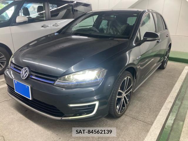 VolksWagen GOLF GTE 2015-08 8372382-2