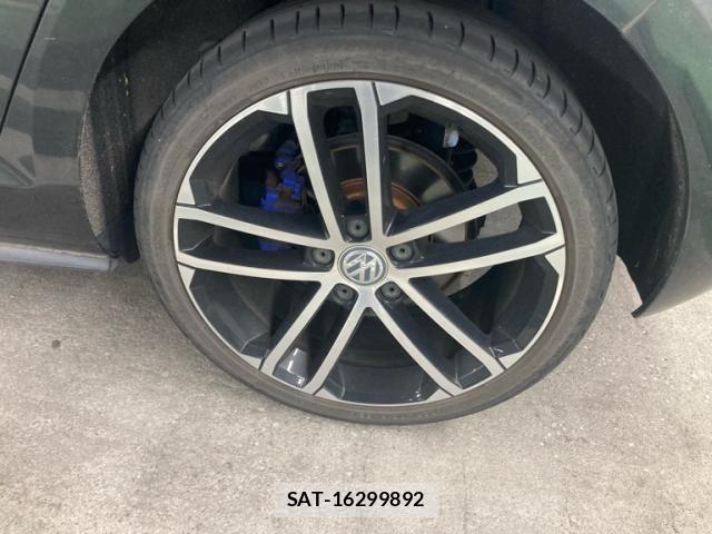 VolksWagen GOLF GTE 2015-08 8415835-11